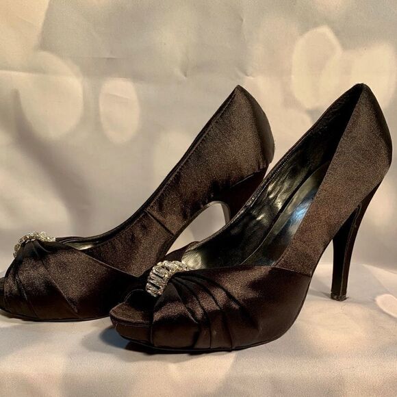 DEB BLACK SATIN OPEN TOE HIGH HEELS SIZE 9 - Picture 4 of 10